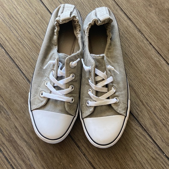 Falls Creek Shoes - Womens Size 10 Shoes